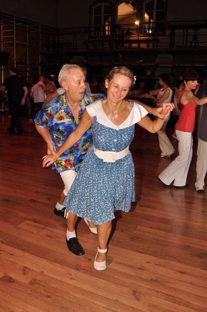 min 2011 08 21 station danse 210